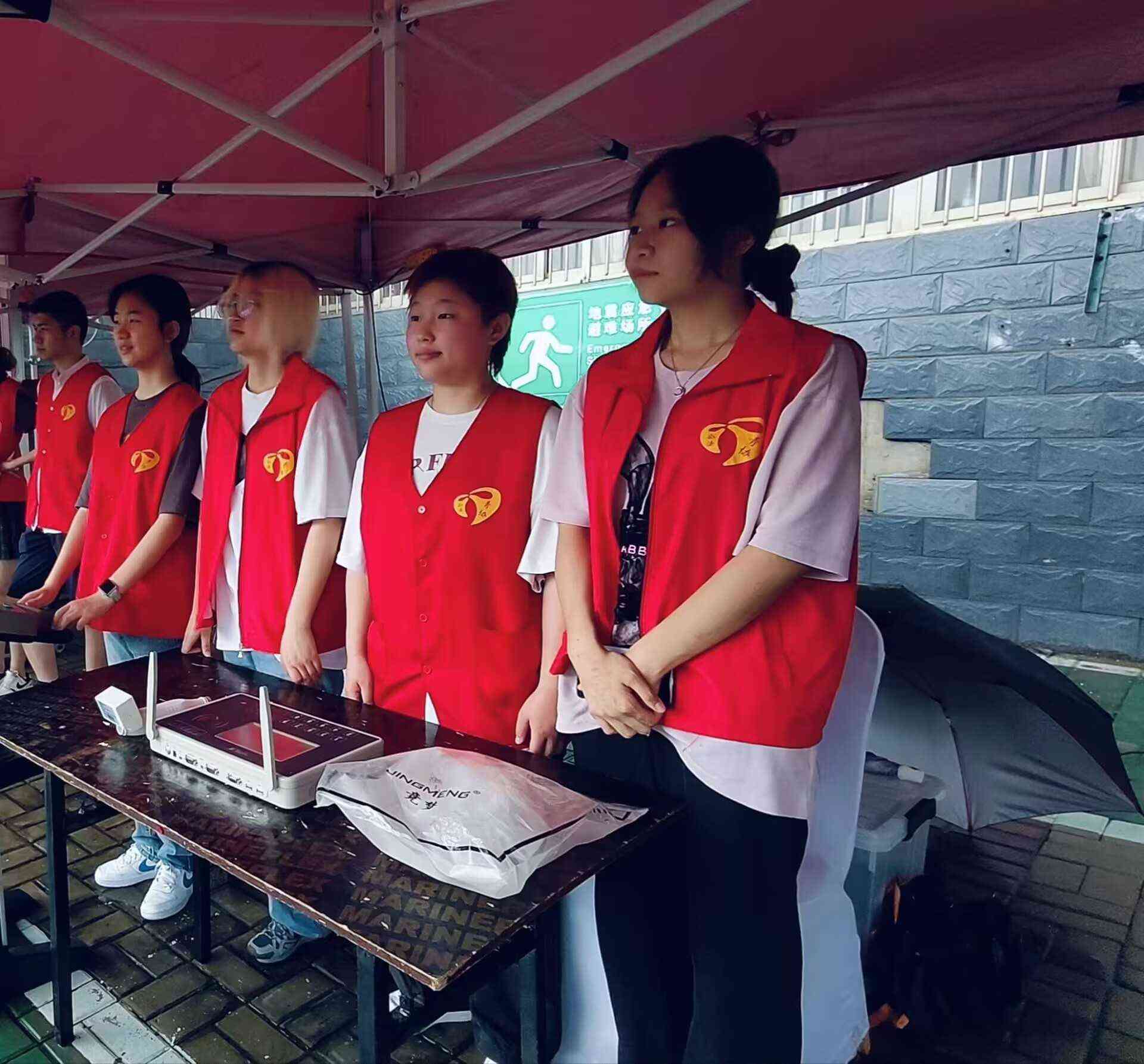 ���Йz�y־Ը�У��������`ů����