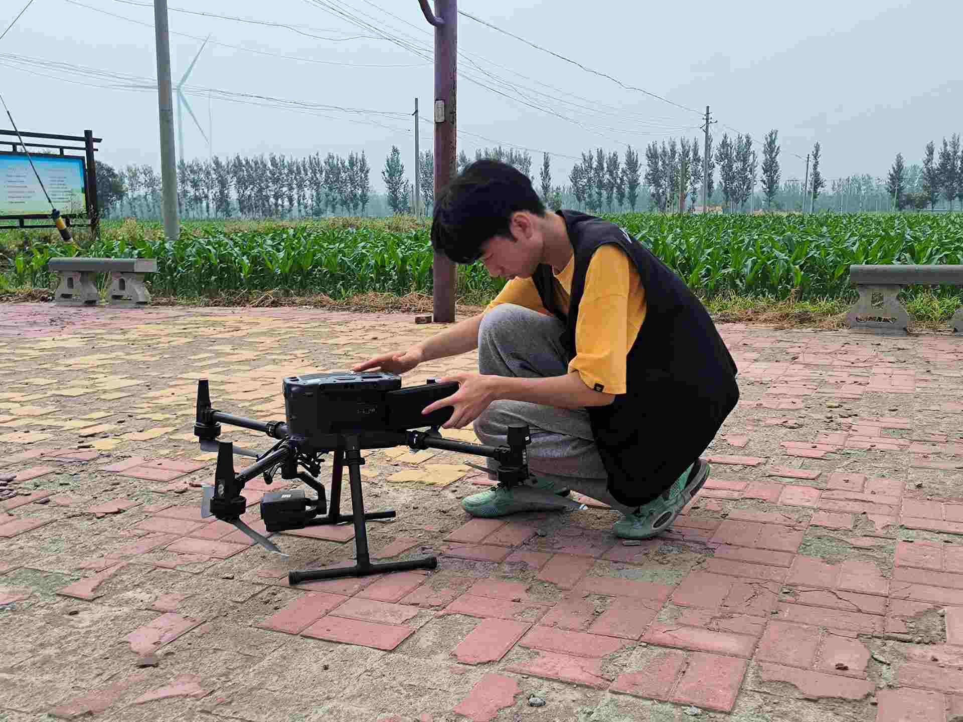 �Ƽ����S���`�F�����l�����d�����ʙz�y��һ�´�����W