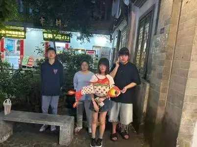 �����W(xu��)Ժ�_(k��i)չ�������������z�����M�������~(y��)�������(hu��)��(sh��)�`