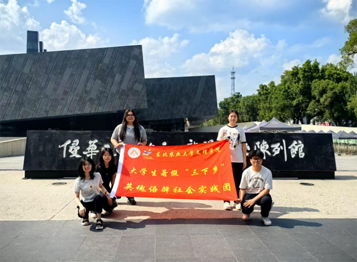 �|�r�W�ӣ��ഺ����н�� �p�Z�ܘ��Ӣ�ꡪ����Ӣ���Z�A�����`�F����tɫ�Ļ�����