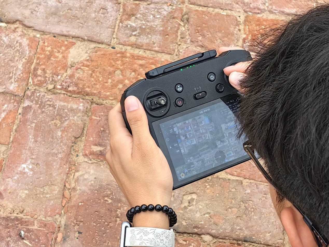 ���w�Ƽ����`�F����һ�´��_չ���������{��