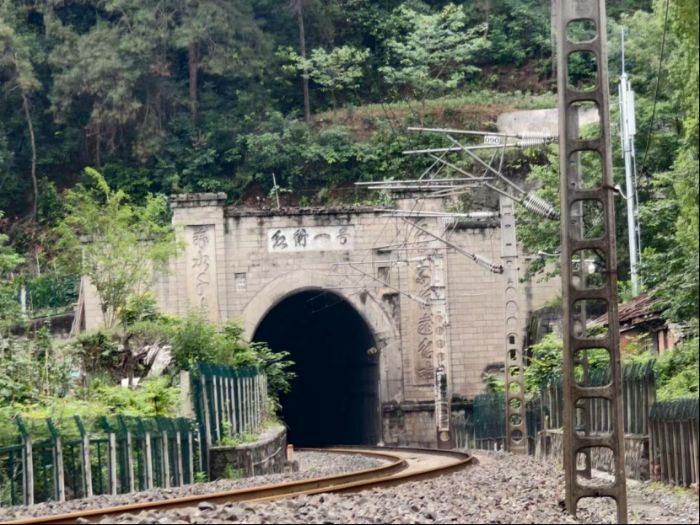 ��Ժ�W(xu��)���߽����t�l(w��i)һ̖��������������q��