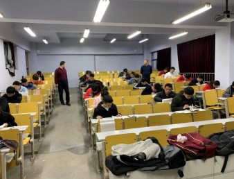 ���u������W(xu��)��ľ���̌W(xu��)Ժ���e��ӏ��\�ſ�ԇ����