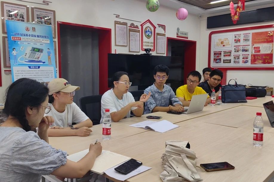 ������ͨ��W(xu��)����������(m��ng)����(sh��)�`�F(tu��n)�M(j��n)һ���{(di��o)�а�ƽ����^(q��)���M(j��n)�������O(sh��)Ӌ(j��)�ȹ���