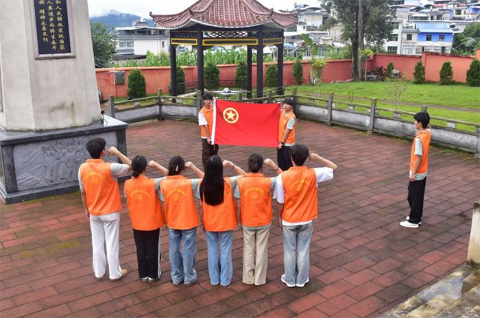 �����F���I(y��)���g(sh��)�W(xu��)Ժ�������l(xi��ng)���F(tu��n)�(du��)�����{(di��o)�У�׷�ݼtɫӛ����̽�����z����