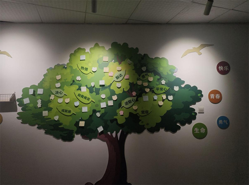 �A ��������ǰ�� ���� ɽ�|��W�����������к�Ȼ�����{�ЈF�LՄ�o��