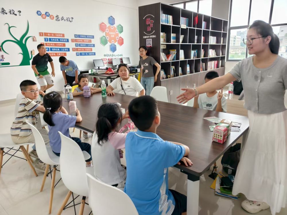 �ഺ�ǻ۝����}�� ͯ������ʢ��ͬ��