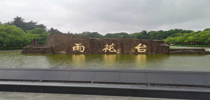 �����l(xi��ng)��հ���������ң����мtɫ����